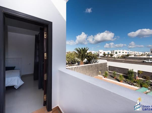 Villa Oasis Playa Blanca  Exterior photo
